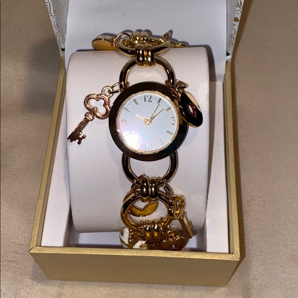 Brand new Charter Club watch